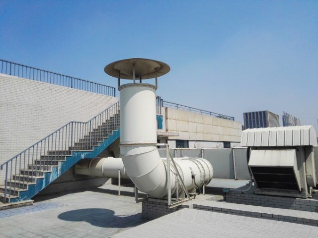 Rinnovare il sistema di climatizzazione industriale sfruttando l’Ecobonus 65%